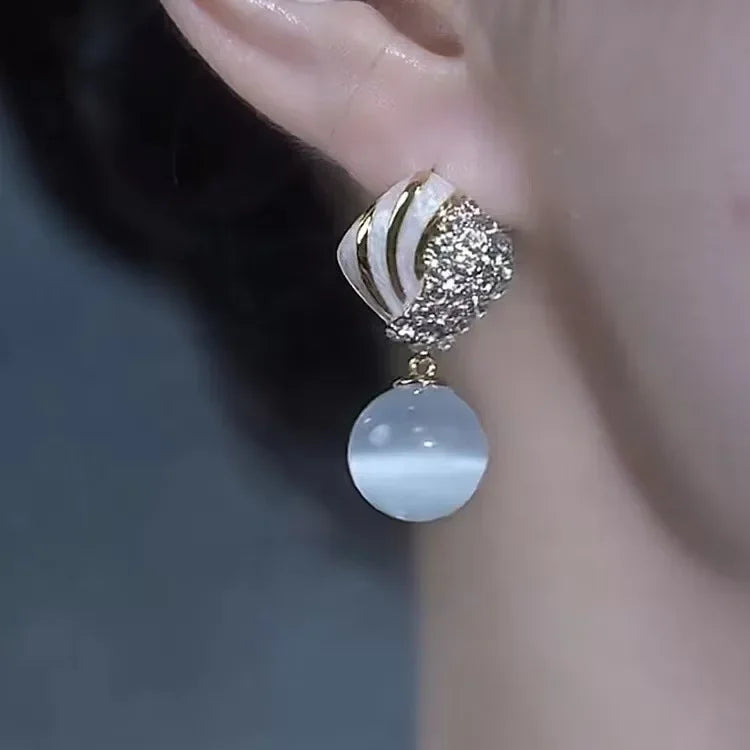 Exquisite Sparkling Earrings